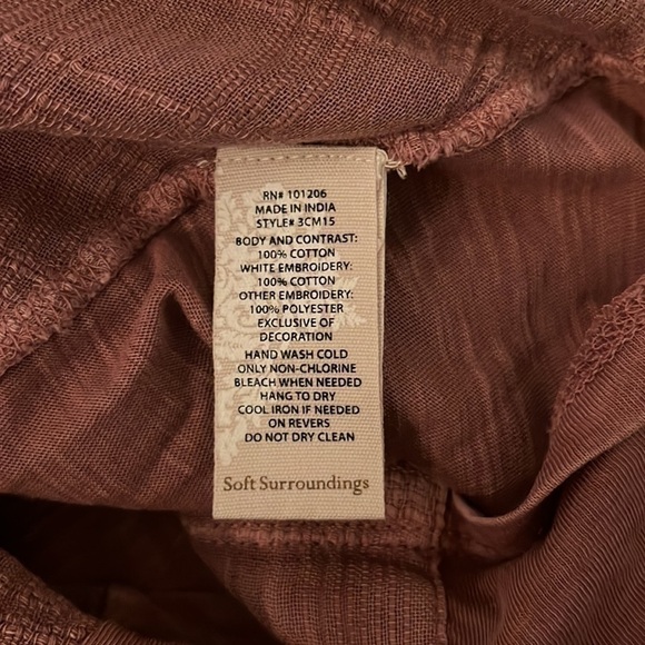 NWT Soft Surroundings Women’s L'Enchanté Floral Embroidered Blouse Rose PM - Picture 15 of 16